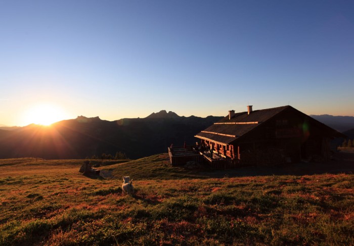 Sonnenuntergang im Almengebiet © www.grossartal.info