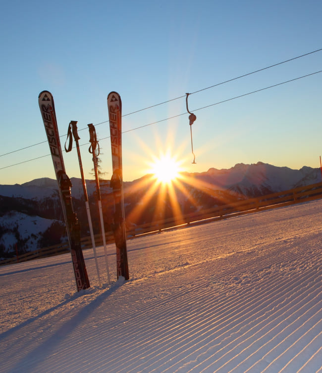 Ski stecken in Skipiste © TVB Großarl